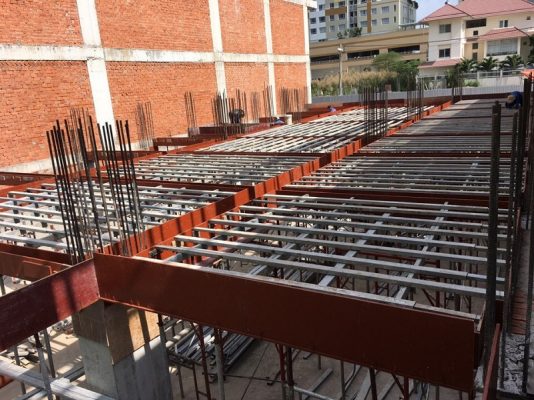 Thi công cốp pha dầm sàn