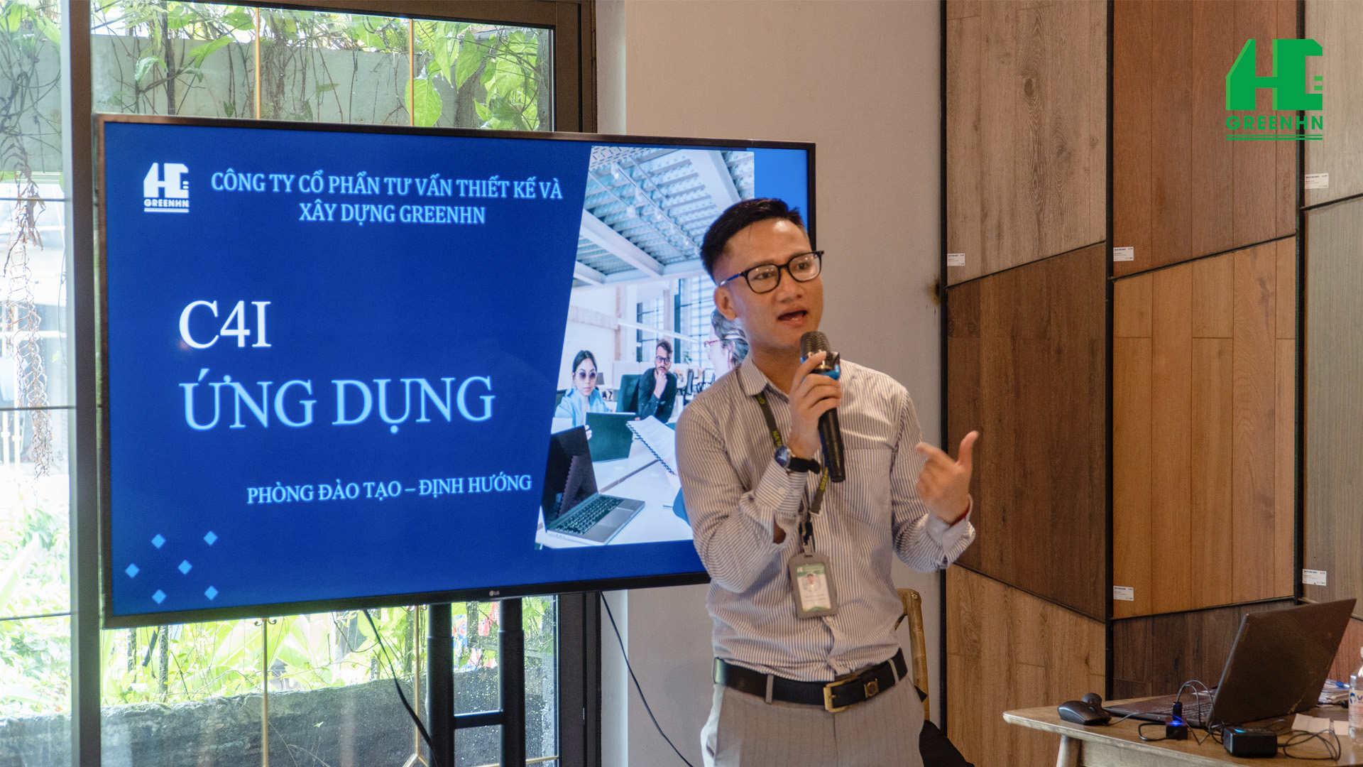 Đào tạo C4I ứng dụng