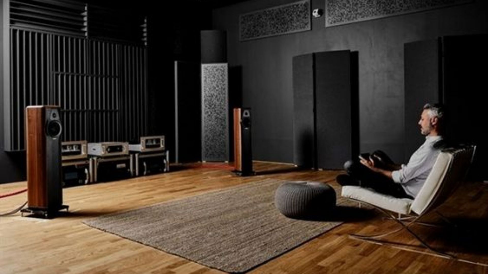 Phòng karaoke tại gia độc đáo
