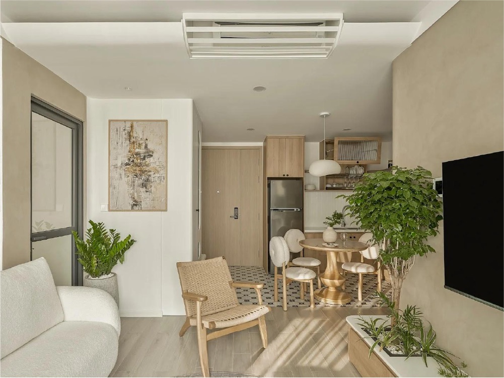 Trang trí cây xanh tạo điểm nhấn cho căn hộ mini