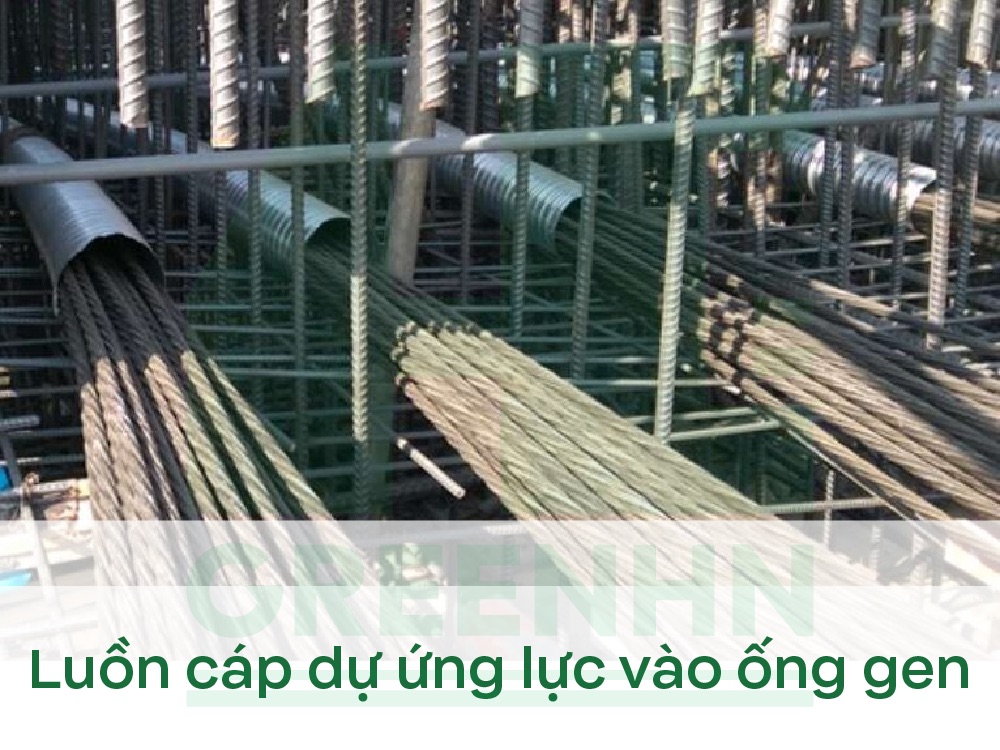 Tiến hành luồn cáp dự ứng lực qua các ống gen theo đúng sơ đồ thiết kế