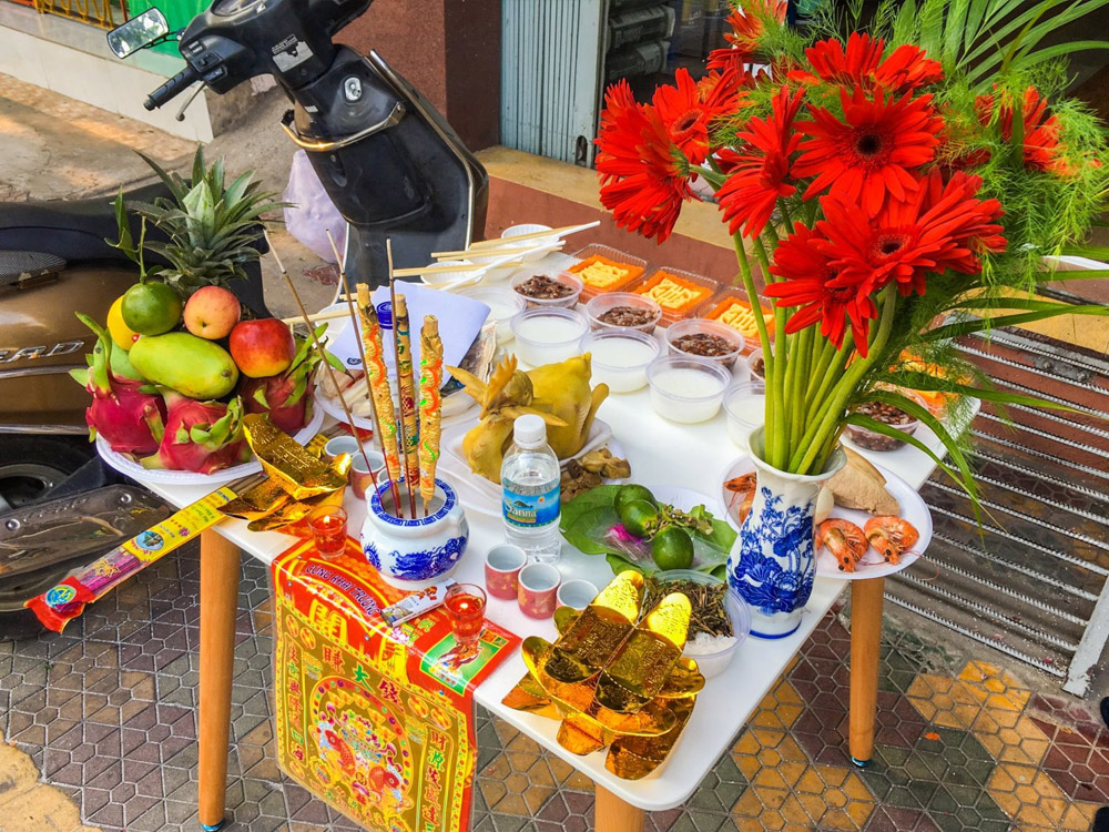 Hoa cúng động thổ đẹp mang lại may mắn